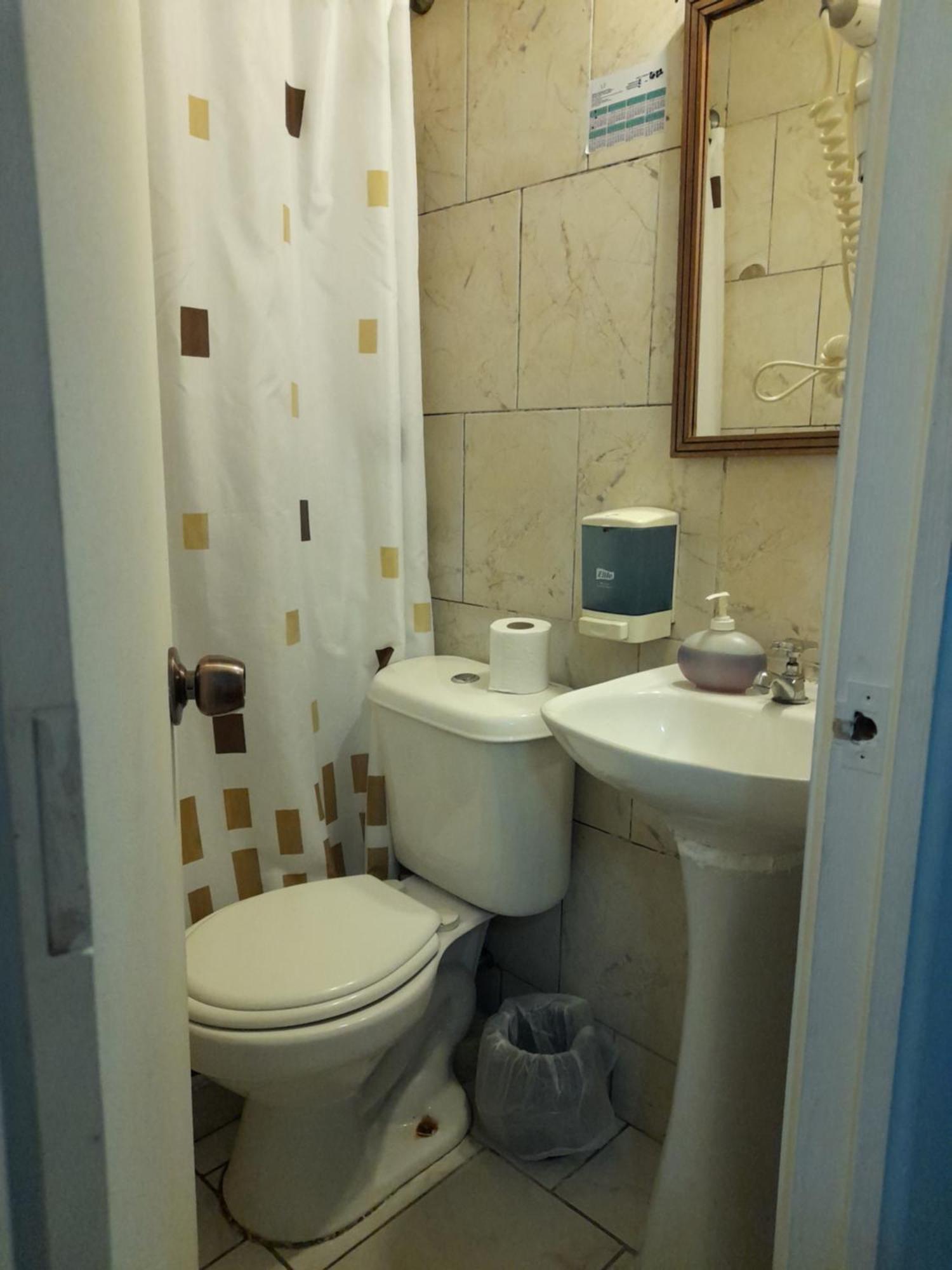 Hostal Atacama Backpackers *
