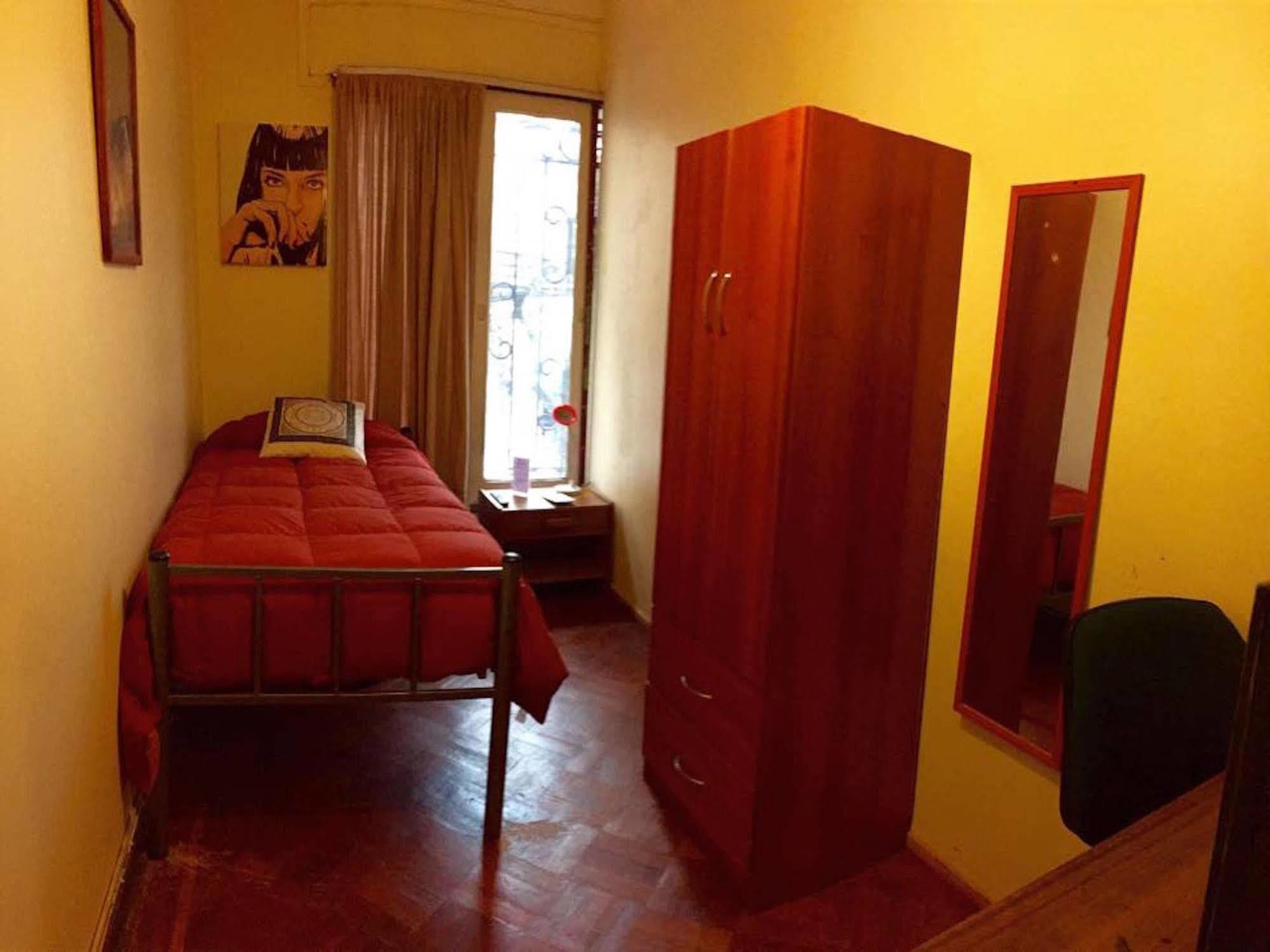 Atacama Backpackers Hostal Santiago de Chile