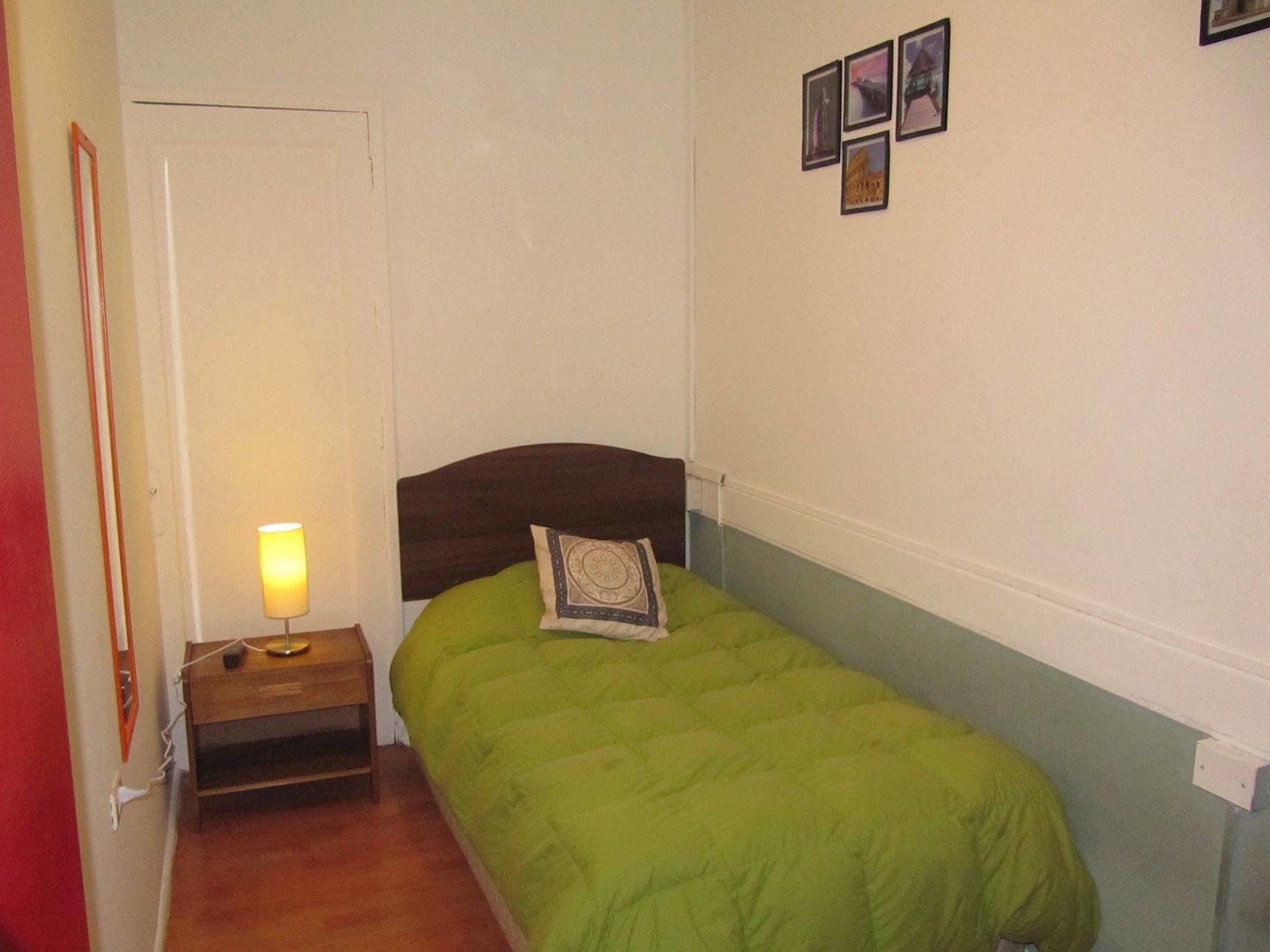 Hostal Atacama Backpackers *