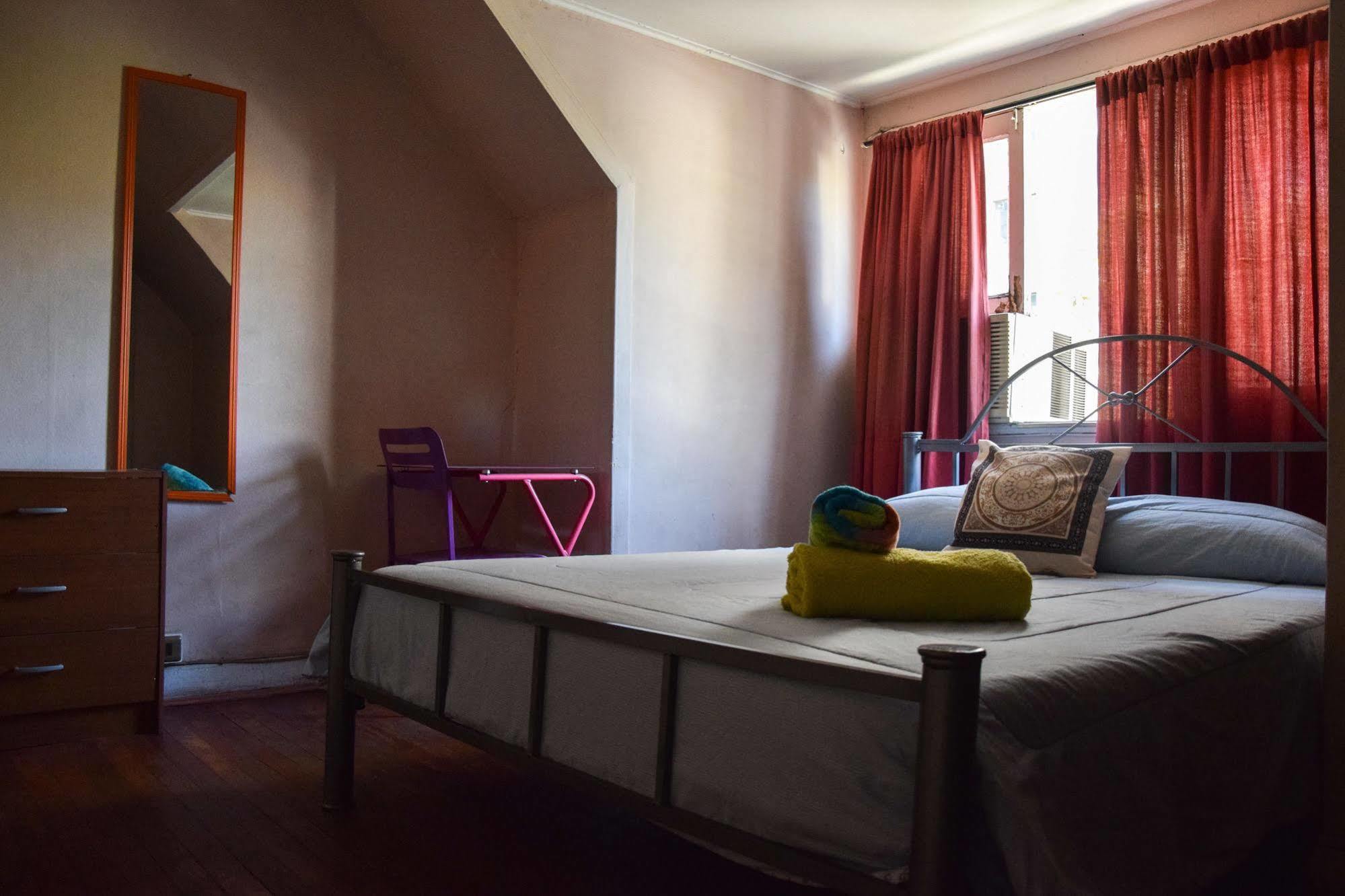 Atacama Backpackers Santiago de Chile
